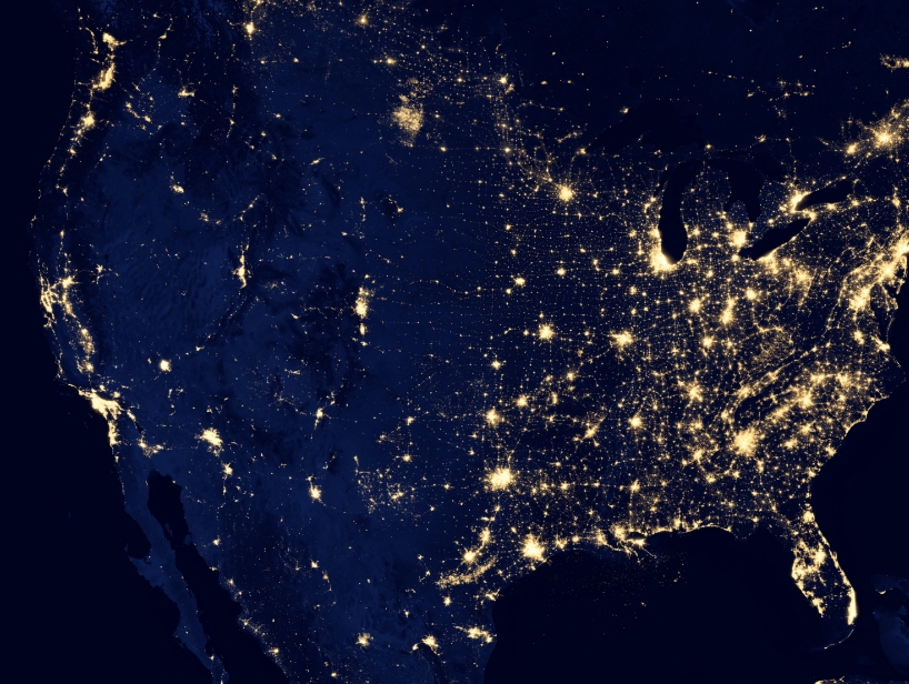 How can Arizona organizations support the development of resilience hubs?